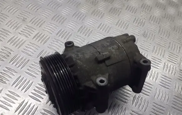 Renault Scenic II - Grand scenic II Air conditioning (A/C) compressor (pump) 8200940233