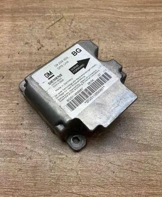 Opel Zafira A Airbag control unit/module 09229303 330518650 USED