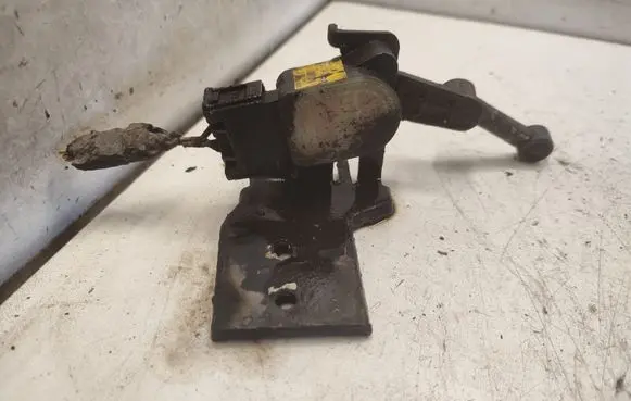 Rear air suspension level height sensor