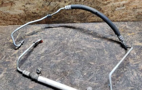Chrysler 200 Power steering hose/pipe/line
