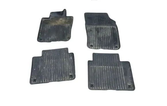 Volvo S90, V90 Car floor mat set 31435648 31435650 31435649