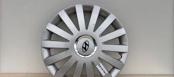 Hyundai i30 R16 wheel hub/cap/trim 