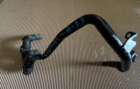Skoda Octavia Mk3 (5E) Engine coolant pipe/hose 04L121064T