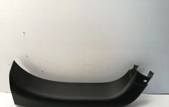 Toyota Verso Tailgate trim 679380F020B1 679380F020