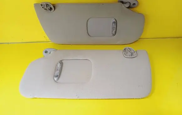 Chrysler Neon I Sun visor
