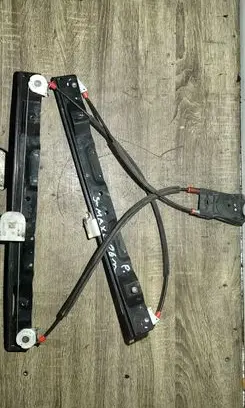 Ford S-MAX Front window lifting mechanism without motor 6M21U23201