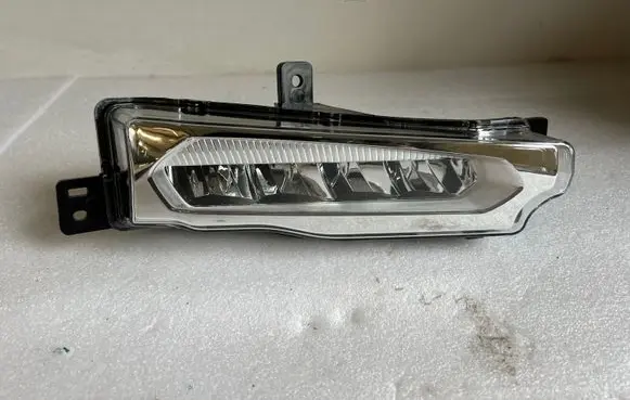BMW X3 G01 Front fog light 7412528