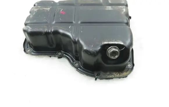 Mitsubishi Outlander Oil sump