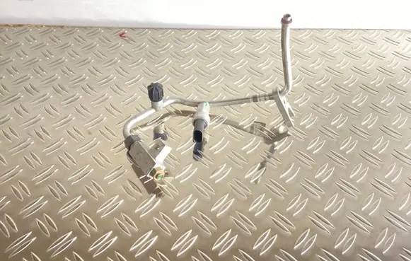 Porsche 911 997 Air conditioning (A/C) pipe/hose 99757310803