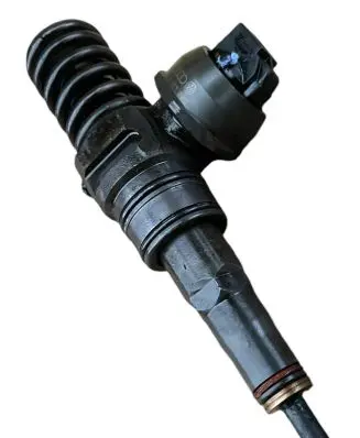 Skoda Octavia Mk2 (1Z) Fuel injector 038130073AG 0414720265