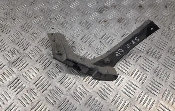 Audi A7 S7 4G Front bumper mounting bracket 4G8807084