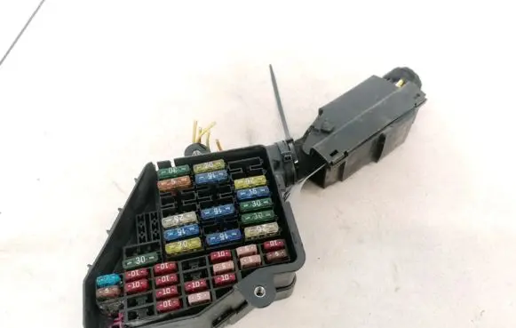 Audi A6 S6 C5 4B Fuse box set