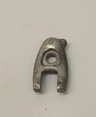 Nissan Qashqai Fuel Injector clamp holder 