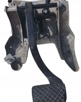 Volkswagen Touareg I Brake pedal bracket assembly 