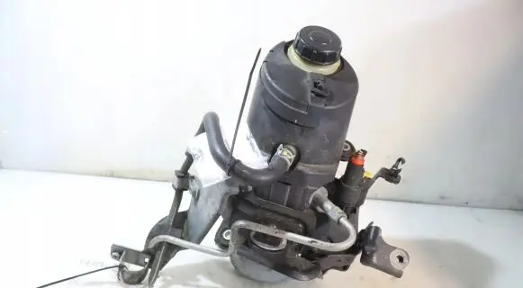 Infiniti Q50 Power steering pump 