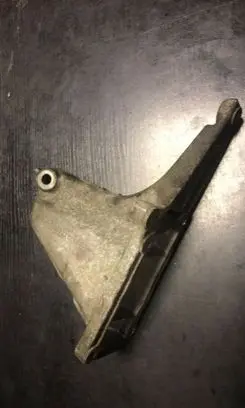 Mercedes-Benz CL C215 Engine mounting bracket 1132230204