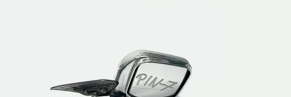 Mitsubishi Montero Front door electric wing mirror