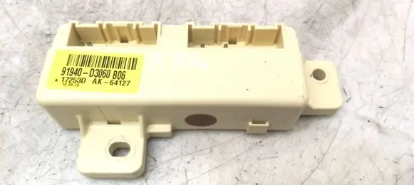 KIA Sportage Door control unit/module 91940D3060 AK64127 17253D
