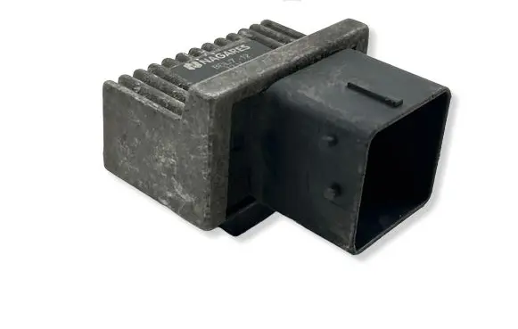 Renault Kangoo II Glow plug pre-heat relay 9640469680A