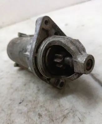 Opel Corsa D Starter motor 55561503 2689AMB1