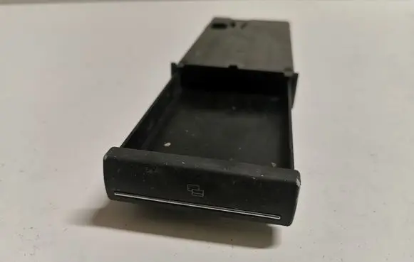 Audi A3 S3 8P Dashboard storage box/compartment 8P0941561F