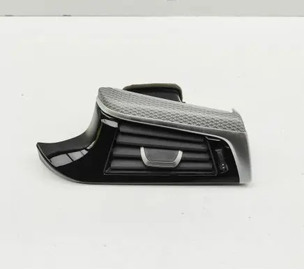 BMW 5 G30 G31 G38 Dashboard air vent grill cover trim 9330858