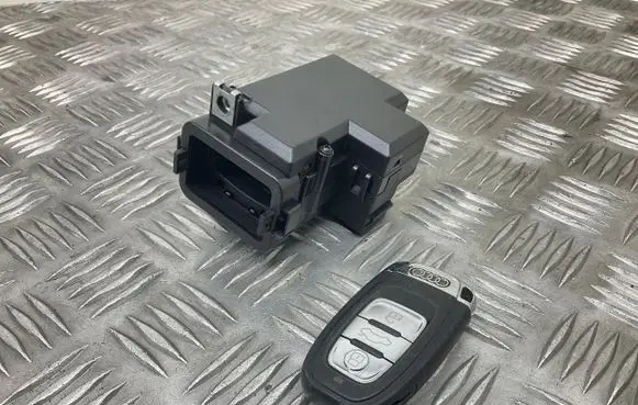 Audi A5 Sportback 8TA Ignition lock 8K0909131D 8T0959754D