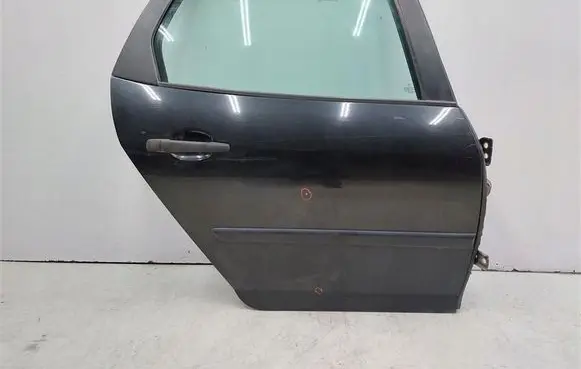 Peugeot 407 Rear door 