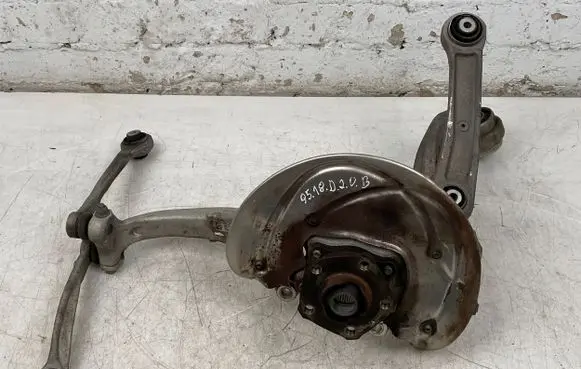 Audi Q5 SQ5 Front wheel hub spindle knuckle 80A407560