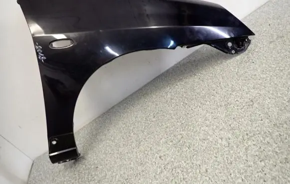 Suzuki Liana Fender