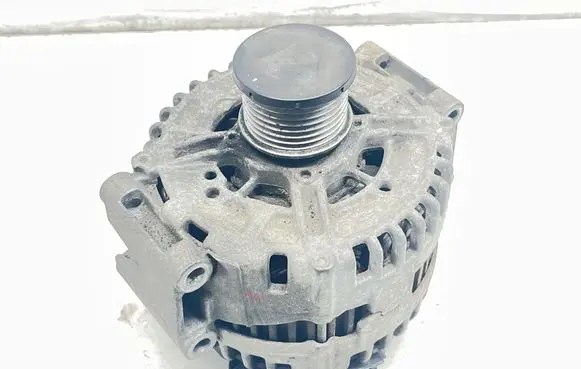 Mercedes-Benz ML W164 Generator/alternator 0121813020 A0141541302