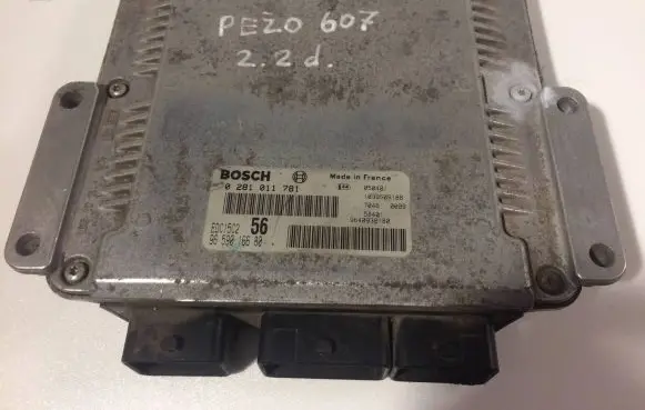 Peugeot 607 Engine control unit/module 9640938180 0281011781 9659016680