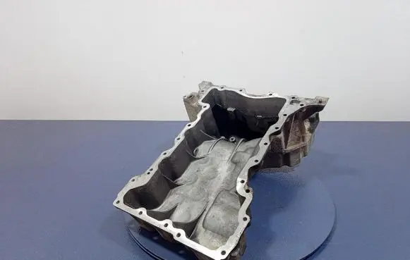 Jeep Grand Cherokee Oil sump VMMT081