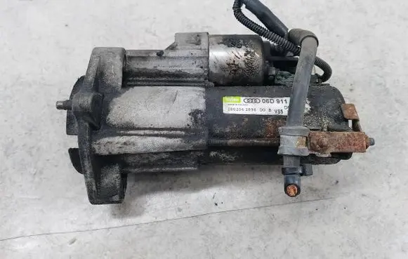 Audi A6 S6 C6 4F Starter motor 06D911023A