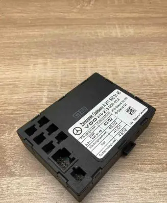 Mercedes-Benz E W211 Gateway control module A2115403145