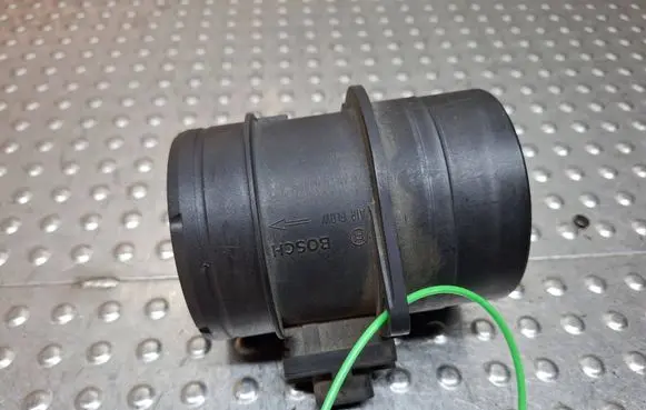 Volkswagen PASSAT B8 Mass air flow meter S27705748 03L906461A
