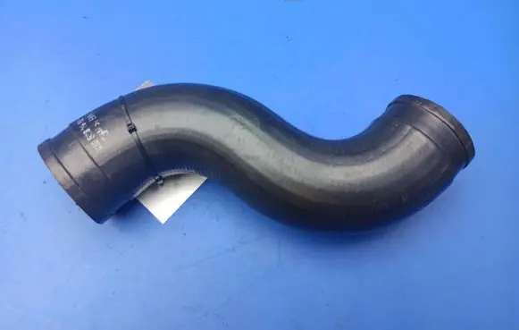 Mercedes-Benz Vito Viano W638 Intercooler hose/pipe A6385282882