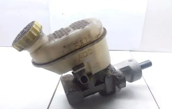 Chrysler PT Cruiser Master brake cylinder T162070D0815 0207A