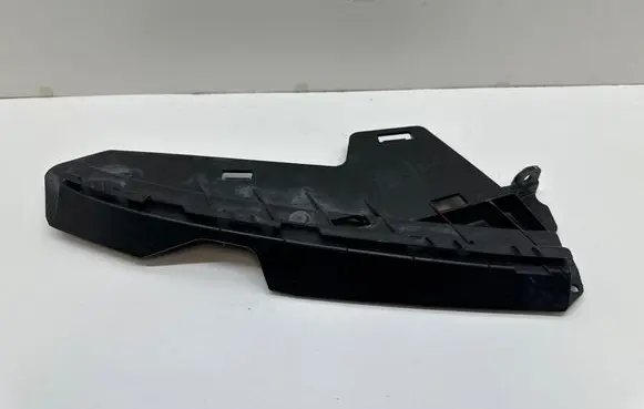 Volvo V70 Front bumper mounting bracket 30796388