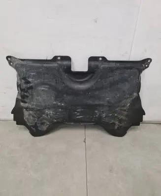 Mercedes-Benz C W204 Engine splash shield/under tray A2045203223