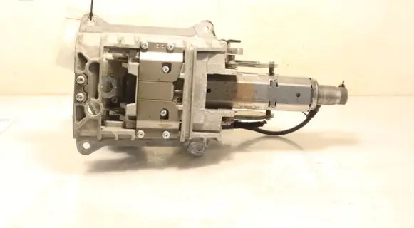 Steering wheel axle set
