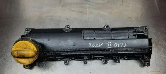 Renault Clio II Rocker cam cover 