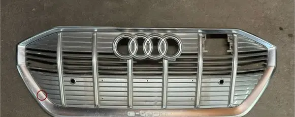 Audi e-tron Front grill 4KE853651 4KE853651A 4KE853651B
