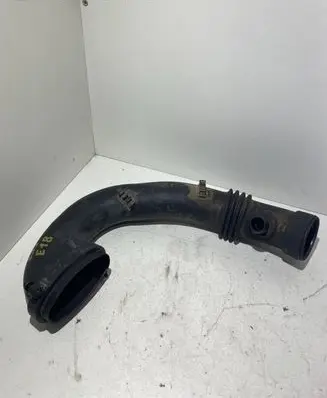 BMW 5 E39 Turbo air intake inlet pipe/hose 7786002