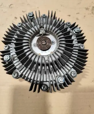 Toyota Hilux (AN10, AN20, AN30) Viscous fan clutch 