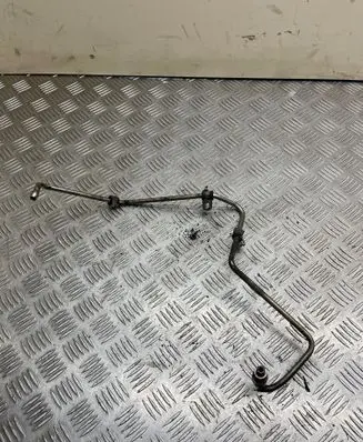 Coolant pipe/hose