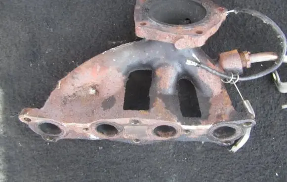 Exhaust manifold
