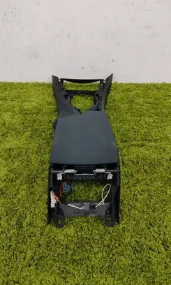BMW 3 E90 E91 Armrest lock 116237021