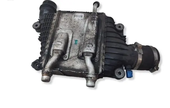 Jaguar F-Pace Intercooler radiator GX736K775AC