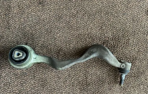 BMW 1 E81 E87 Front control arm 35596 6082T6